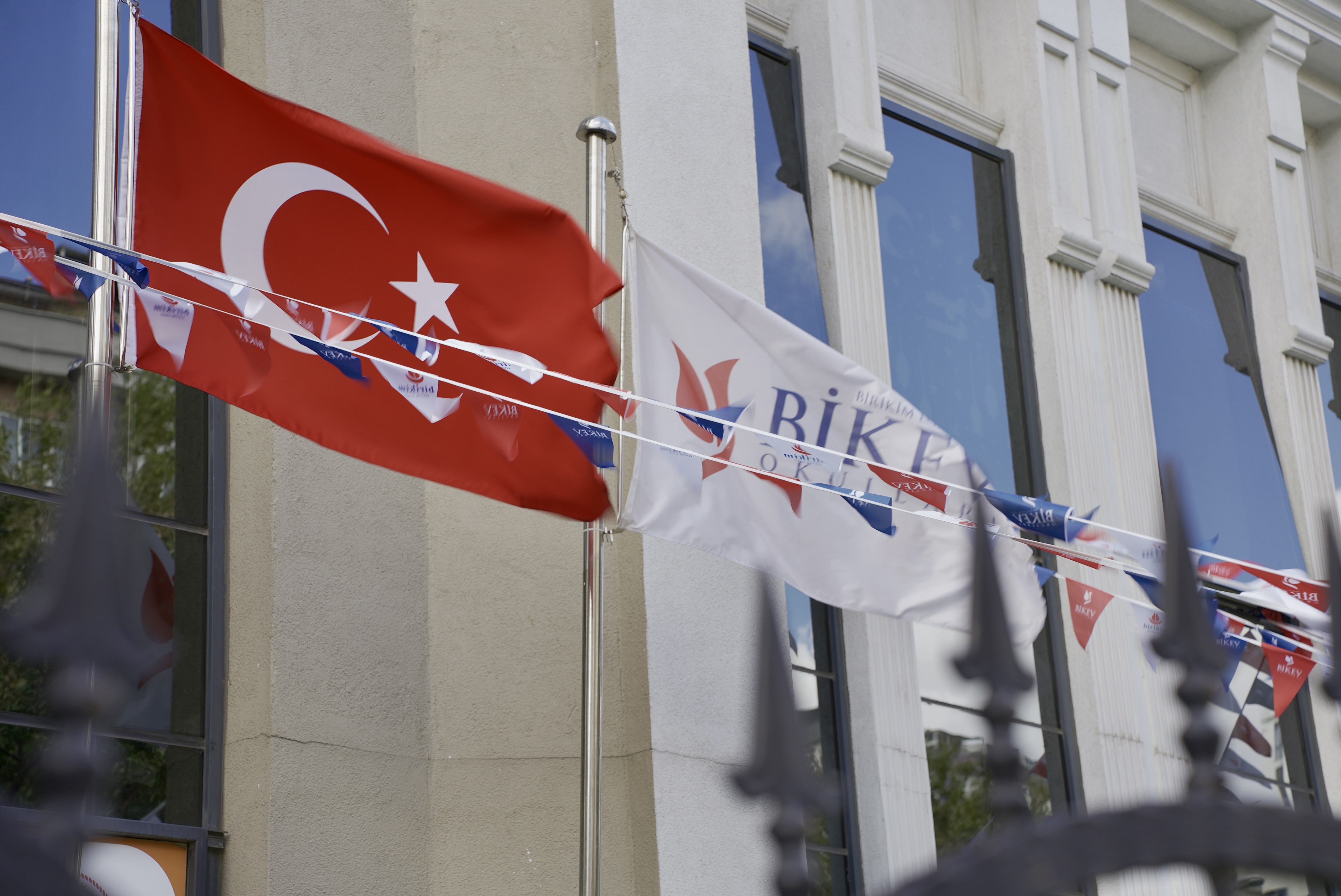 Kampüs Dış Görünüm